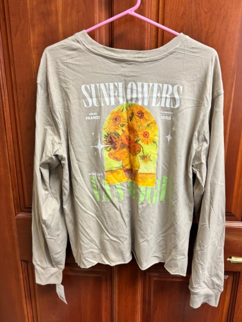 Van Gogh Sunflowers Long-Sleeved Shirt, Size L